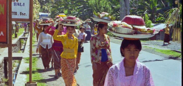 Jak zacząć modlitwę poranną chrześcijańską? Proste wskazówki