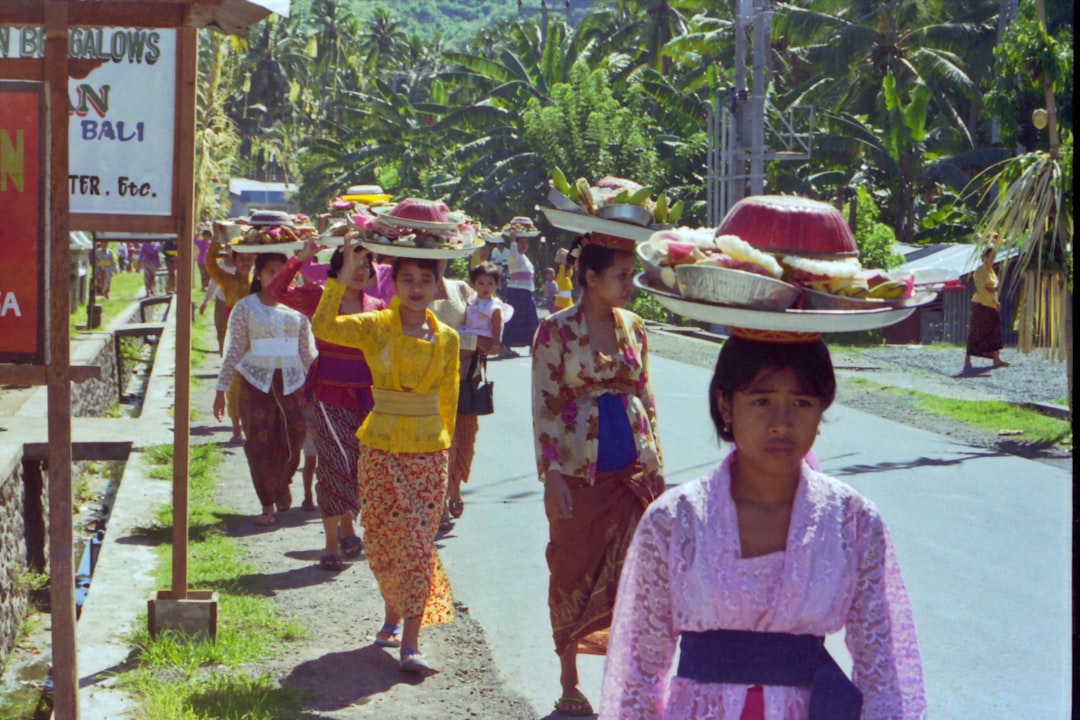 Jak zacząć modlitwę poranną chrześcijańską? Proste wskazówki