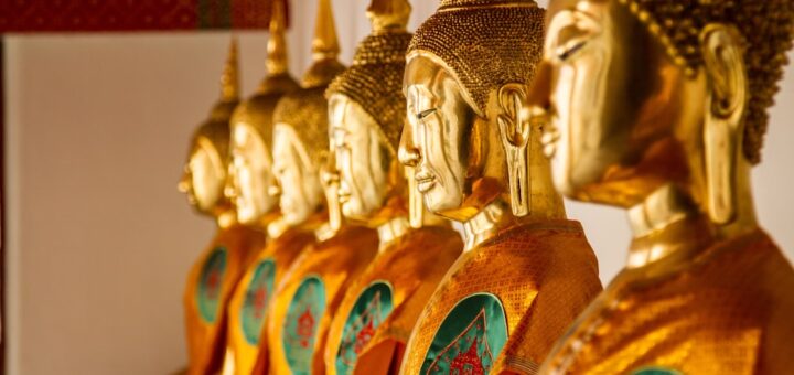 Modlitwa za zmarłych - jaka jest jej moc i znaczenie w życiu wierzącego?